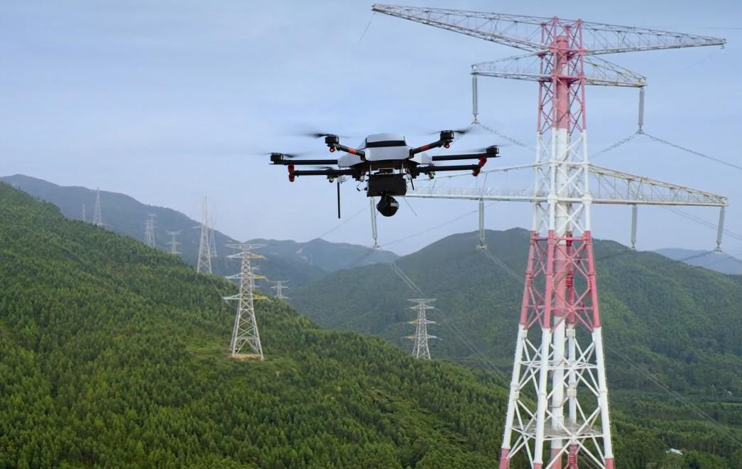 無人機巡檢保障山西今冬電力安全(圖1) 無人機巡檢保障山西今冬電力安全(圖1)