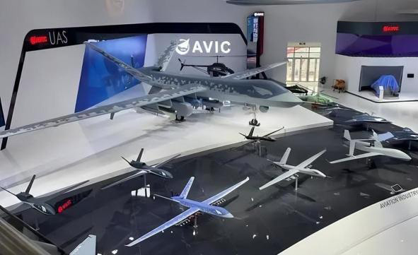 俄烏沖突不斷升級(jí) 珠海航展多款國產(chǎn)無人機(jī)備受關(guān)注(圖1)