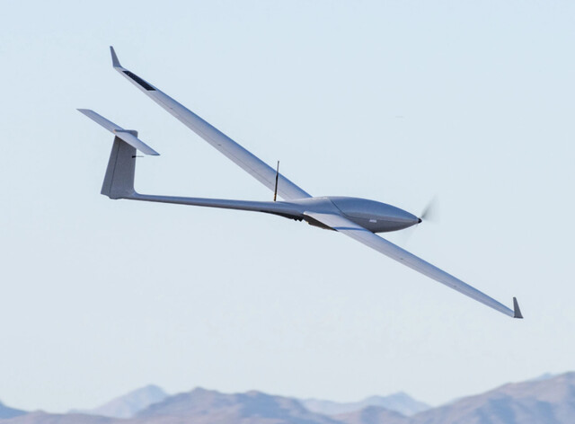 電動(dòng)固定翼無人機(jī)創(chuàng)下新的續(xù)航世界紀(jì)錄!(圖1) 固定翼無人機(jī)